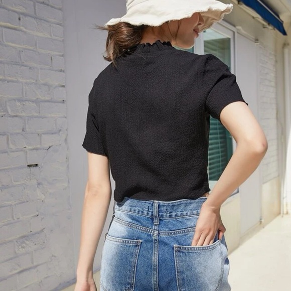 ruffle v-neck blouse - Picture 5 of 5